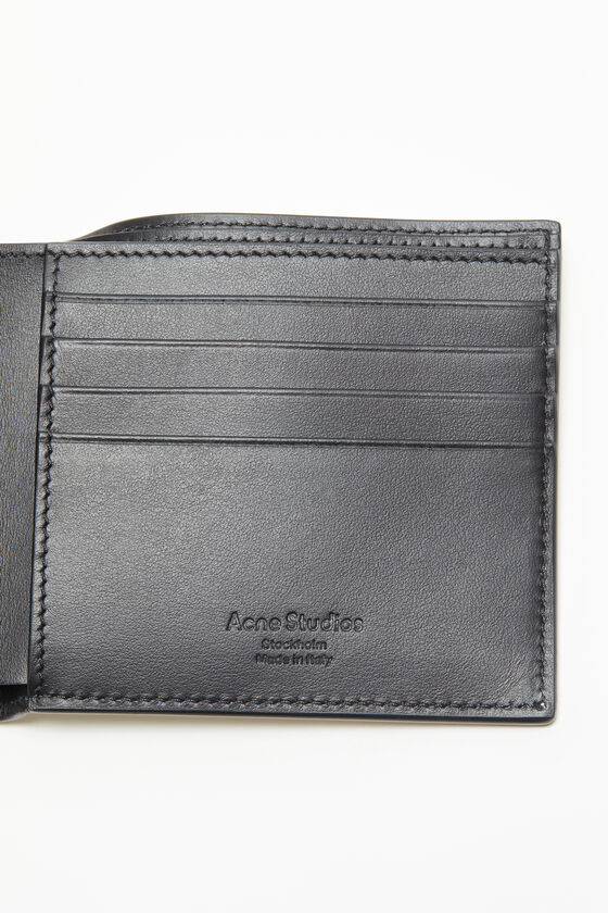 (image for) Tailored Folded leather wallet